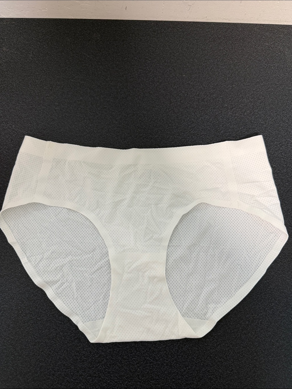 Women’s Breathable White Seamless Shorts panties